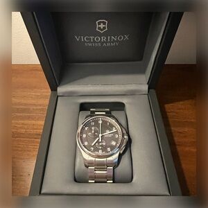 VICTORINOX SWISS ARMY Officers Chronograph Watch